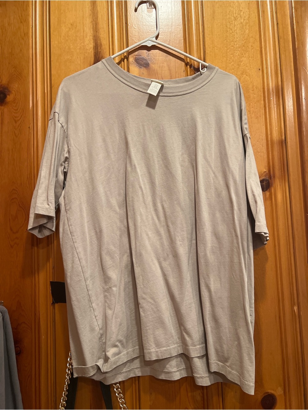 Casual Crew Neck T-Shirt in Light Taupe